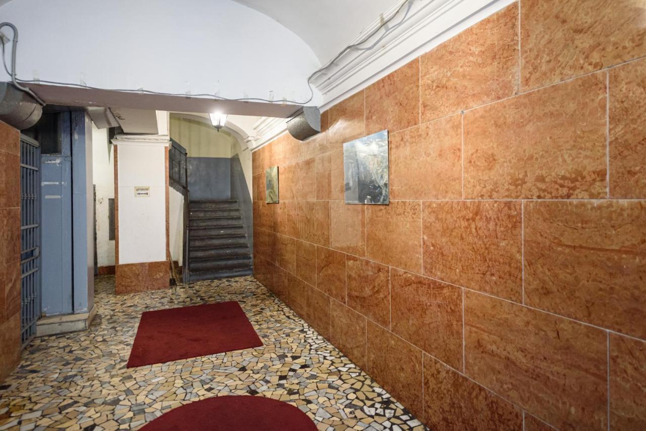 Vico Mastellone 16 *