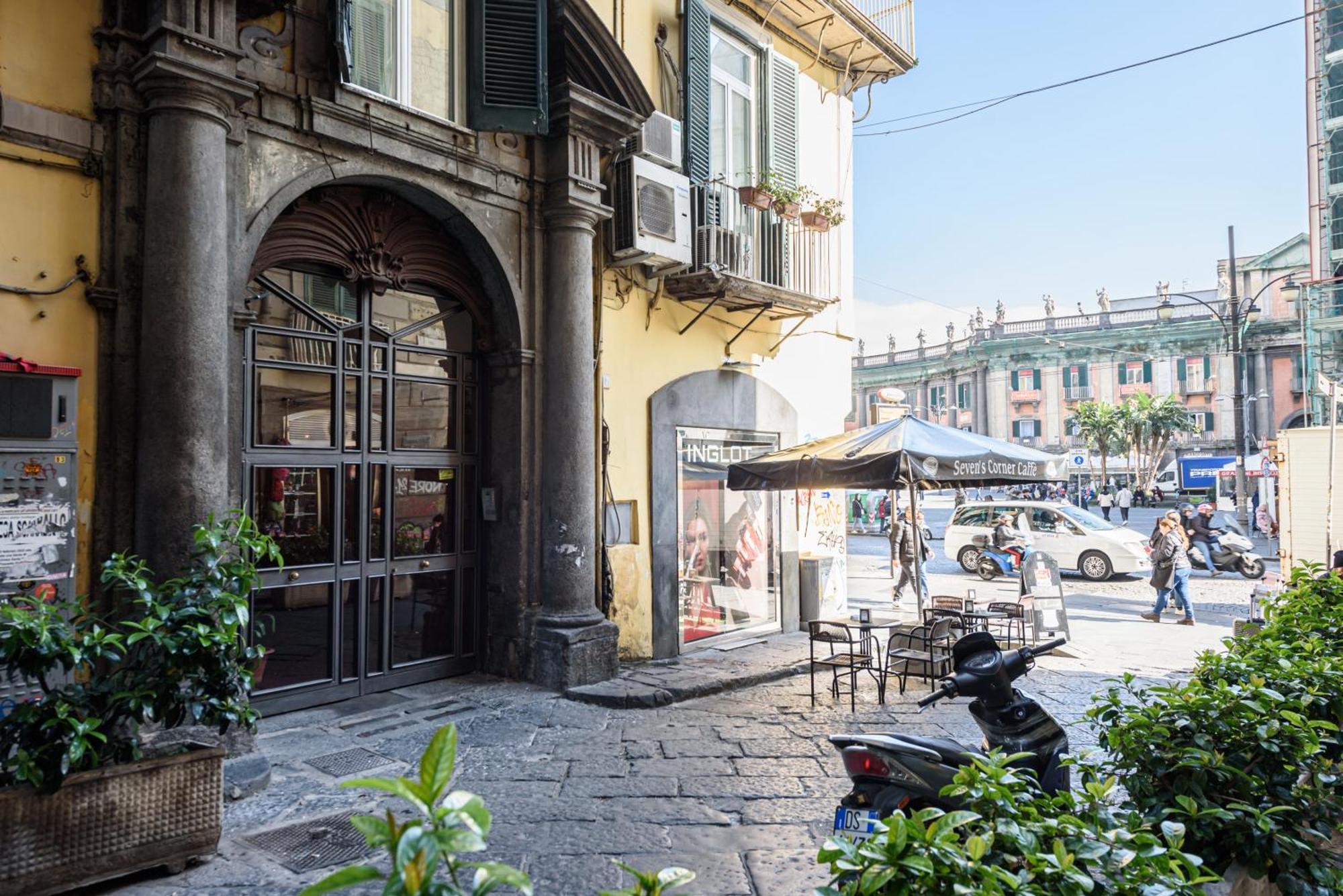 Apartamento Vico Mastellone 16